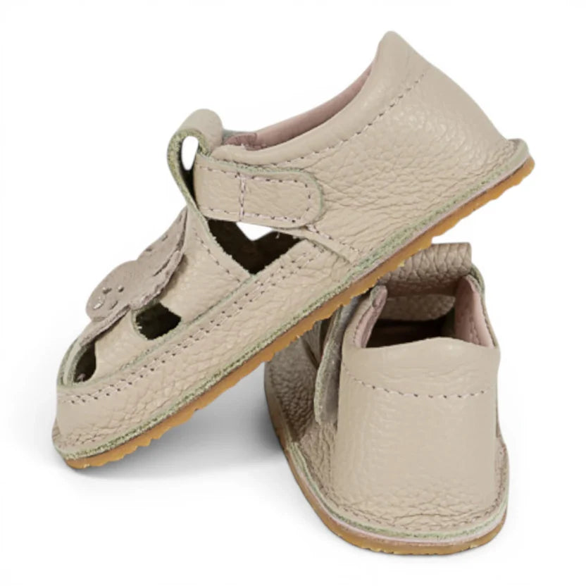 Sandale Barefoot din Piele Naturală, Creme, cu decupaj aplicat Fluturaș