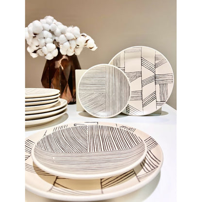 Set 12 Farfurii Decorama: 6 Farfurii Desert (21 cm) și 6 Farfurii Mese Principale (26 cm), Bej cu Linii Negre
