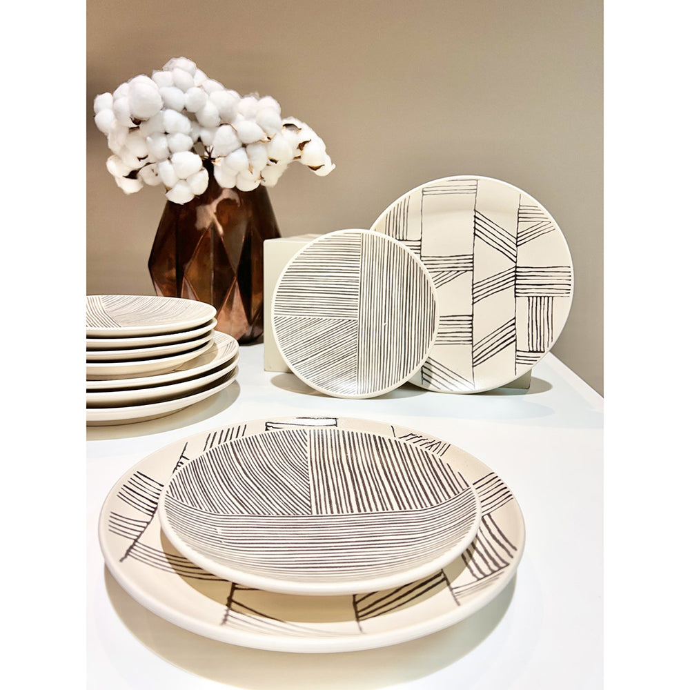 Set 12 Farfurii Decorama: 6 Farfurii Desert (21 cm) și 6 Farfurii Mese Principale (26 cm), Bej cu Linii Negre
